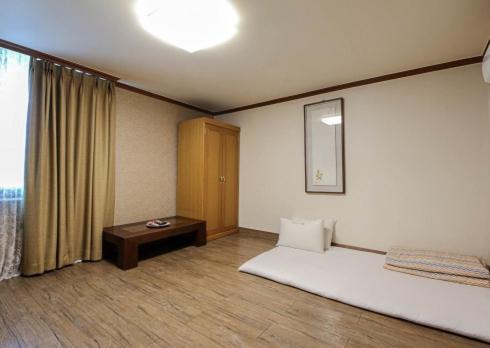 Yangji Park Hotel Changwon Esterno foto