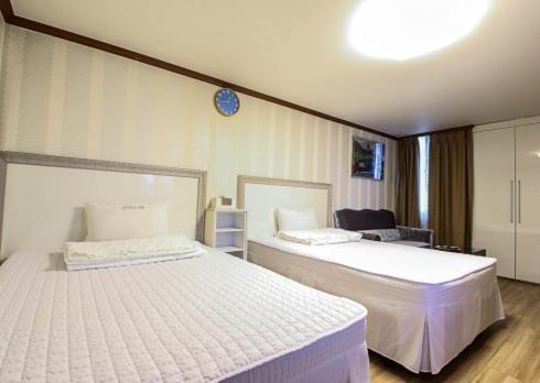 Yangji Park Hotel Changwon Esterno foto